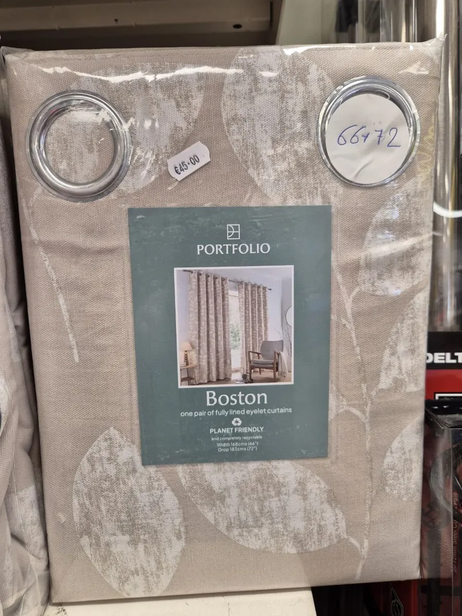 Portfolio Boston eyelet curtains